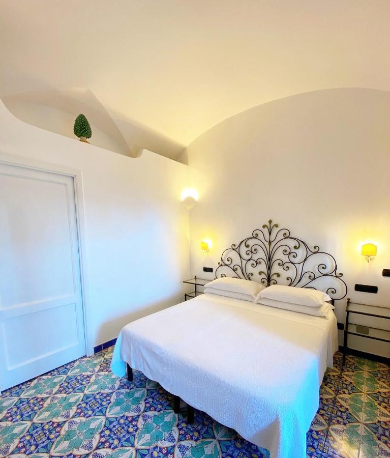 La Caravella Di Positano - Relais, Beach & Residences Exteriör bild