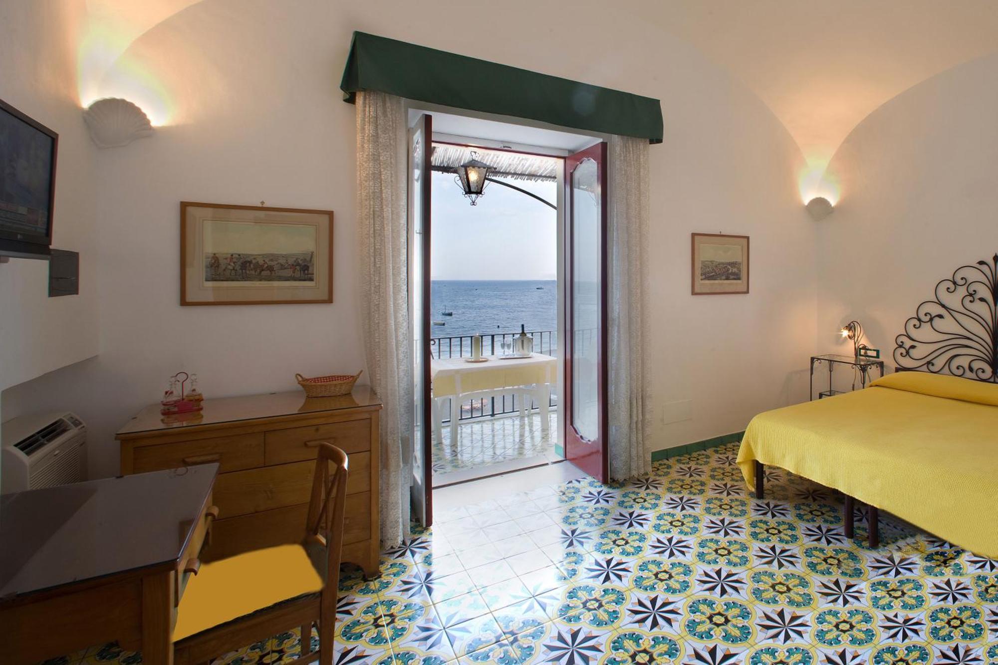 La Caravella Di Positano - Relais, Beach & Residences Exteriör bild