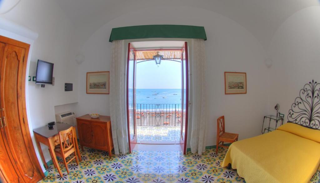 La Caravella Di Positano - Relais, Beach & Residences Rum bild