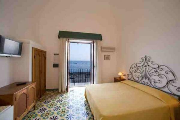 La Caravella Di Positano - Relais, Beach & Residences Exteriör bild